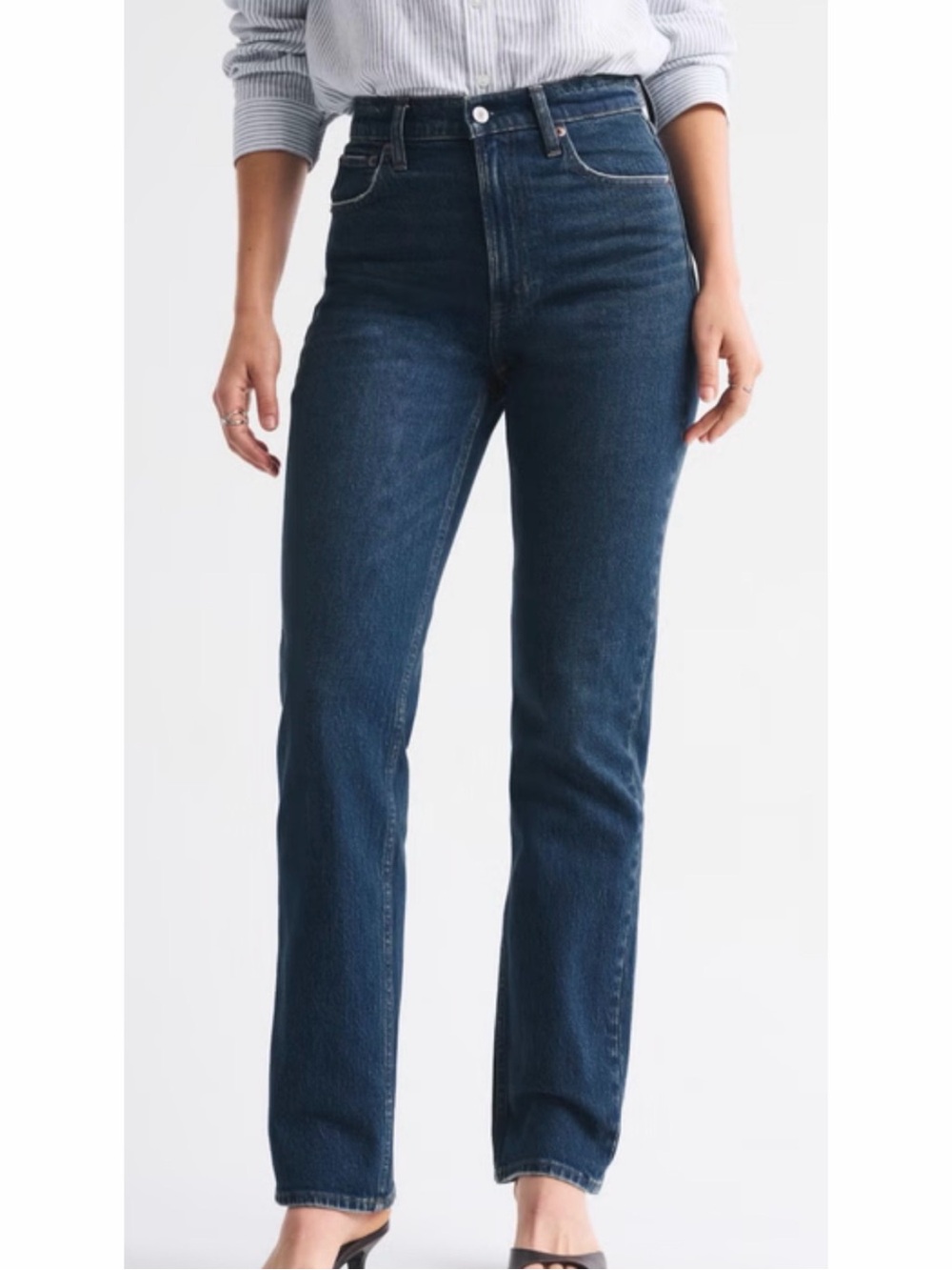 Abercrombie & Fitch The 90s Straight Ultra High Rise Jeans